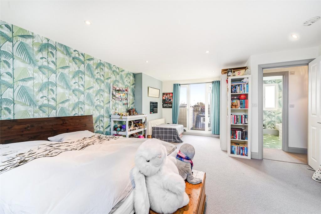 loft-conversion-ealing-l-shaped.jpeg