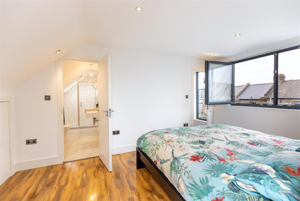 loft-conversion-ealing-10.jpeg
